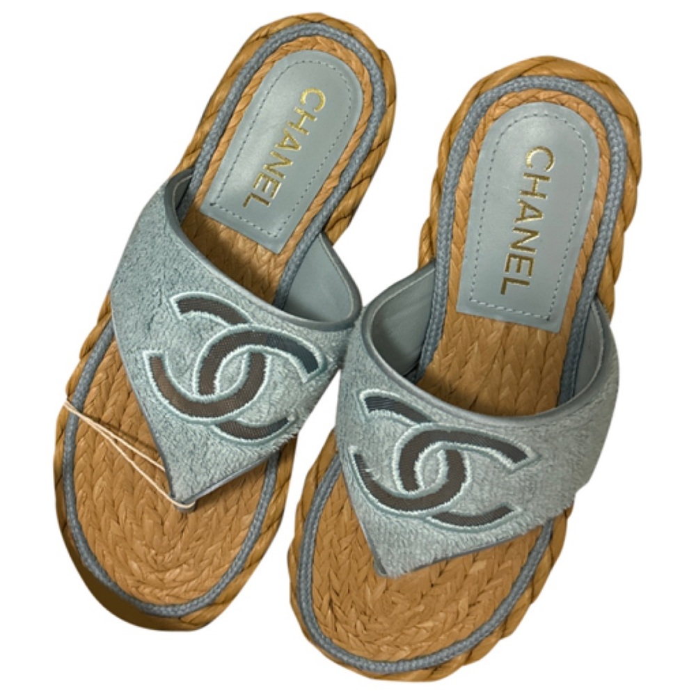 New Chanel blue espadrille with beach pouch never worn